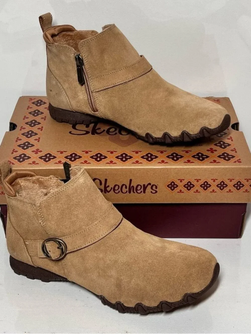 Skechers Class Bikers Lite Suede Ankle Boots